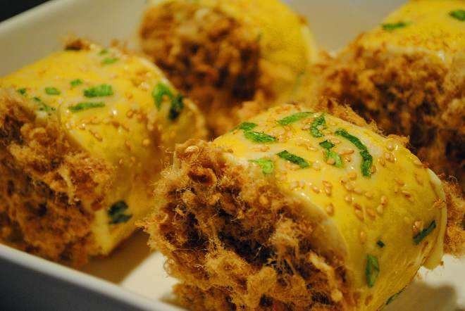 我的肉松面包里的肉松呢？